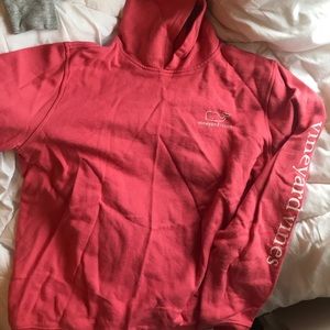 vineyard vines sweatshirt